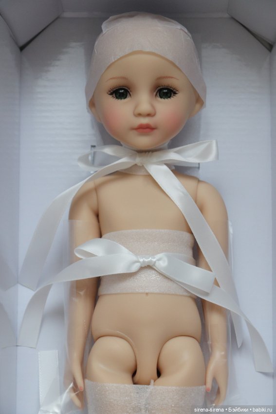 Клубная Изабелла Руби Ред, Isabella Ruby Red, НЮД с переноской (фото 2)