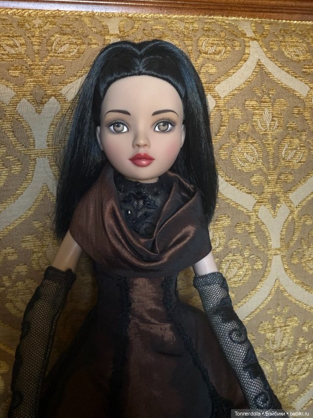 Кукла 16 " Tonner Ellowyne Overdressed? Tonner Тоннер Элловайн Овердрессед 2007 Exclusive (фото 7)