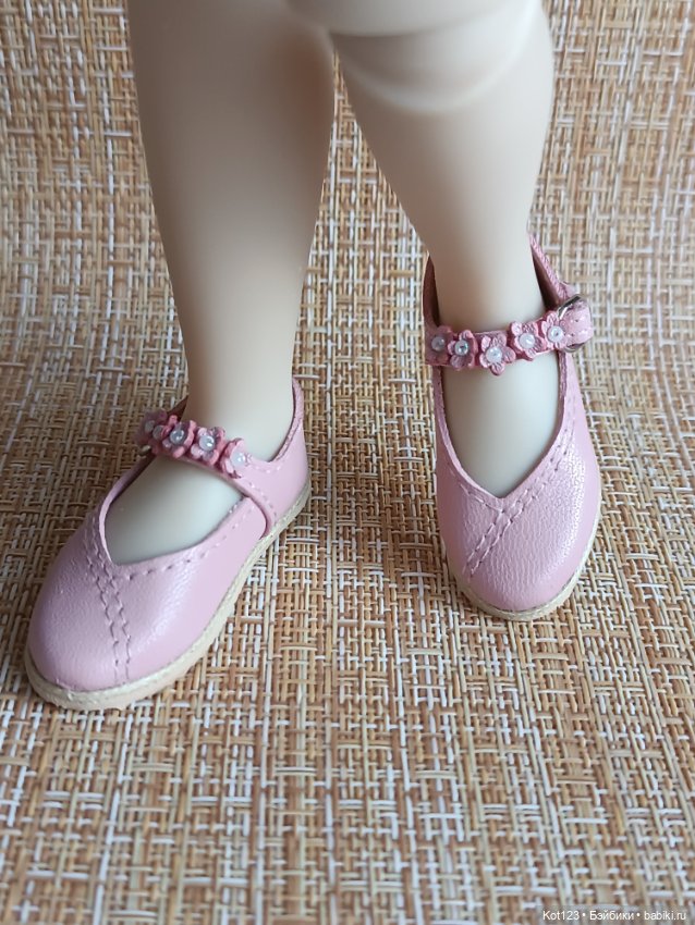 Туфельки для Руби Ред Ruby Red Fashion Friends (фото 4)