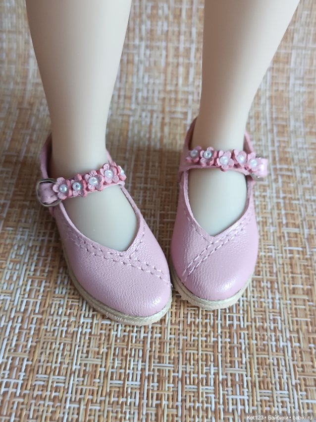 Туфельки для Руби Ред Ruby Red Fashion Friends (фото 5)