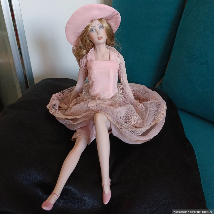 Коллекционная фарфоровя кукла Marigio Италия (фото 3)