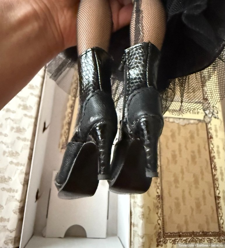 Кукла 16 " Tonner Ellowyne Overdressed? Tonner Тоннер Элловайн Овердрессед 2007 Exclusive