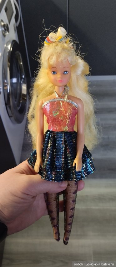Много винтажных Барбиобразных кукол 90-х Венди, кени, Квазимодо и другие (фото 6)
