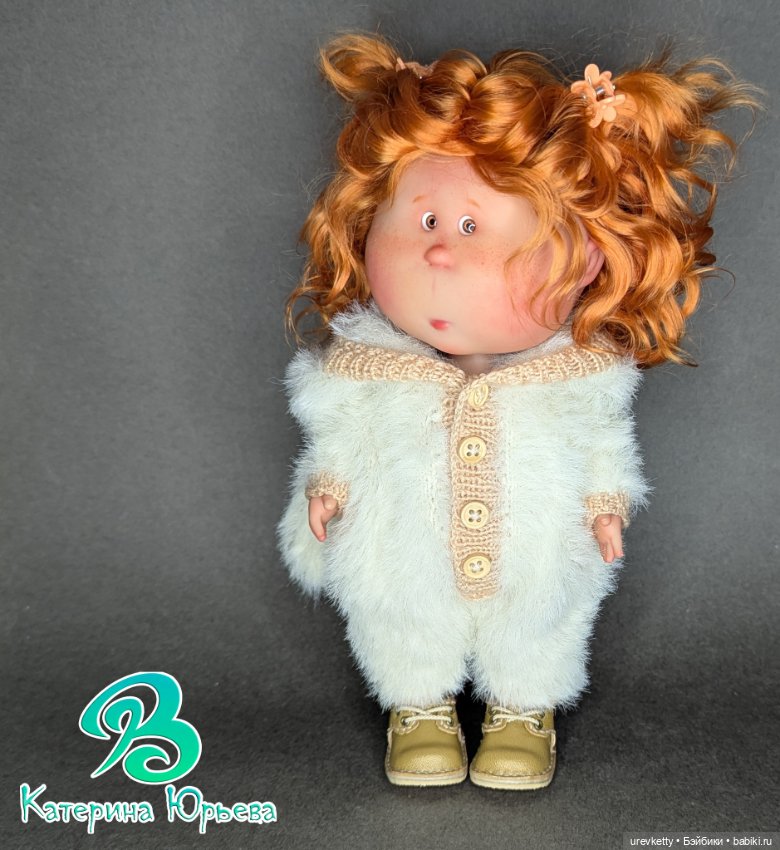 Булочка Mia Nines d'Onil ООАК 23 см (фото 2)