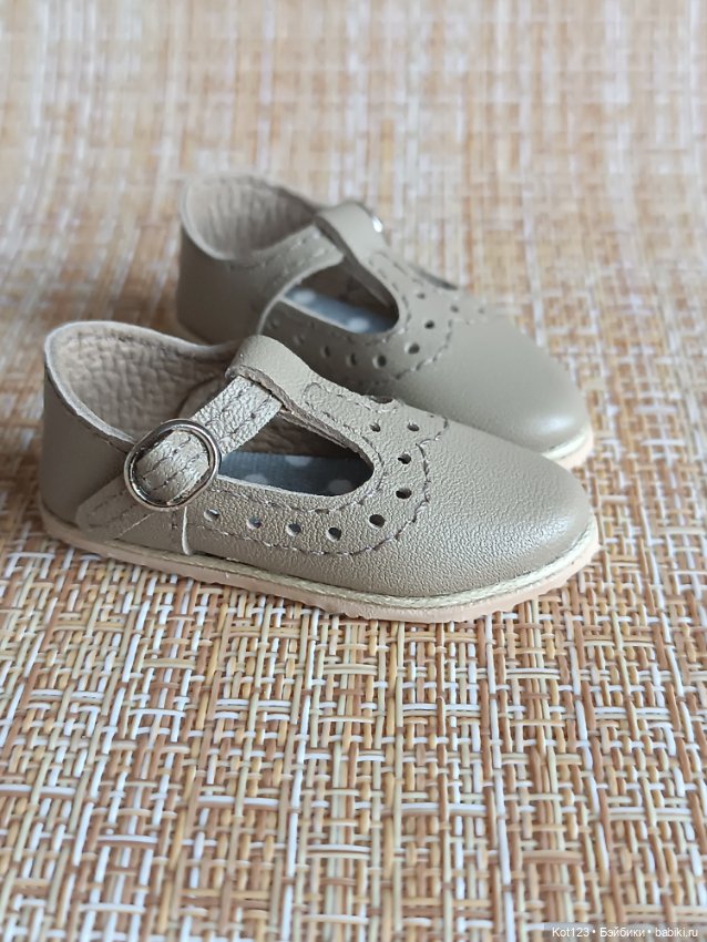 Туфельки для Руби Ред Ruby Red Fashion Friends