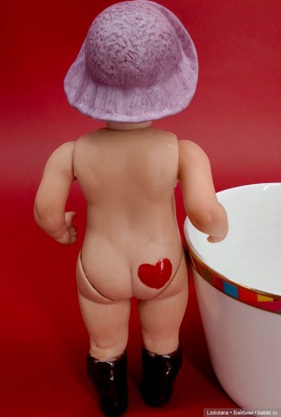 Маленькая фарфоровая кукла по молду Paul Jackson. США (фото 3)