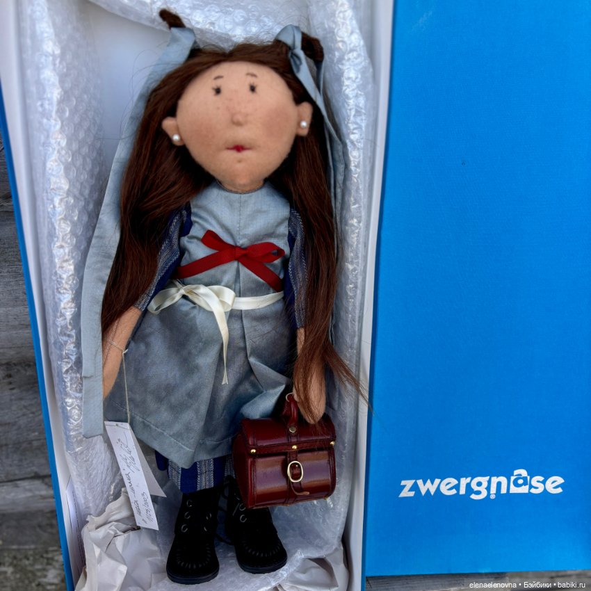 Helga-Lennea, Zwergnase — Коллекционные куклы (фото 3)