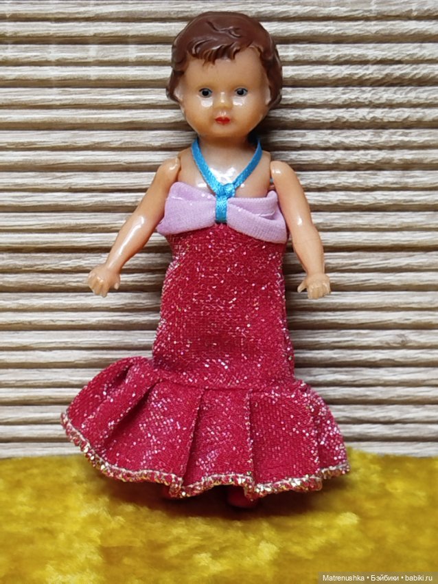 Редкая куколка АRI (Германия)