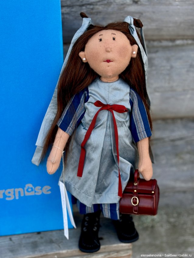 Helga-Lennea, Zwergnase — Коллекционные куклы