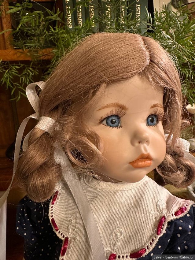 Фарфоровая кукла Dianna Effner. Hilary (фото 2)