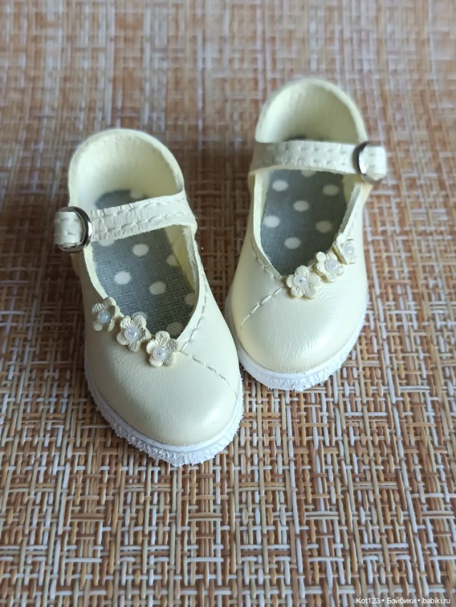 Туфельки для Руби Ред Ruby Red Fashion Friends