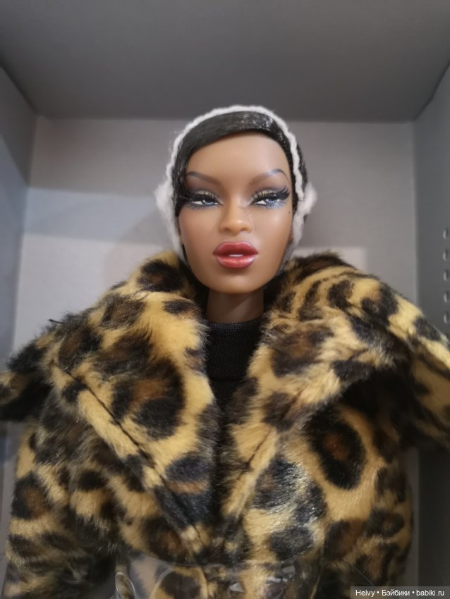 Integrity toys Adele Makeda Socialite Cafe nrfb