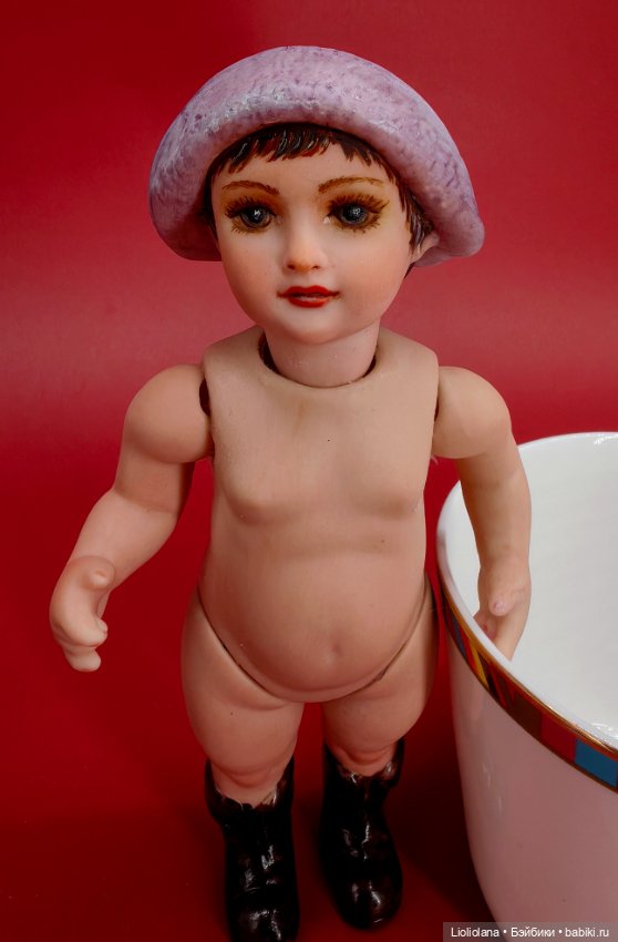 Маленькая фарфоровая кукла по молду Paul Jackson. США (фото 2)