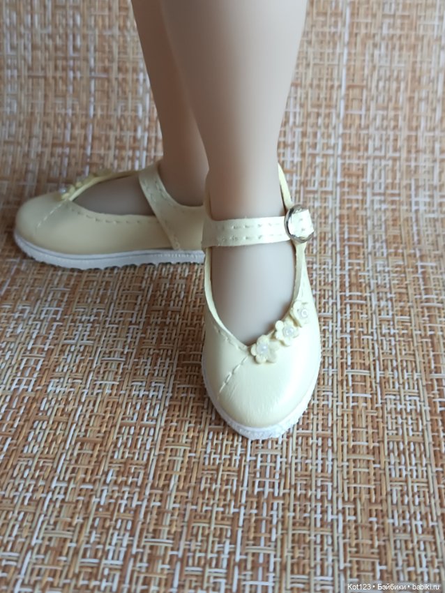 Туфельки для Руби Ред Ruby Red Fashion Friends (фото 6)