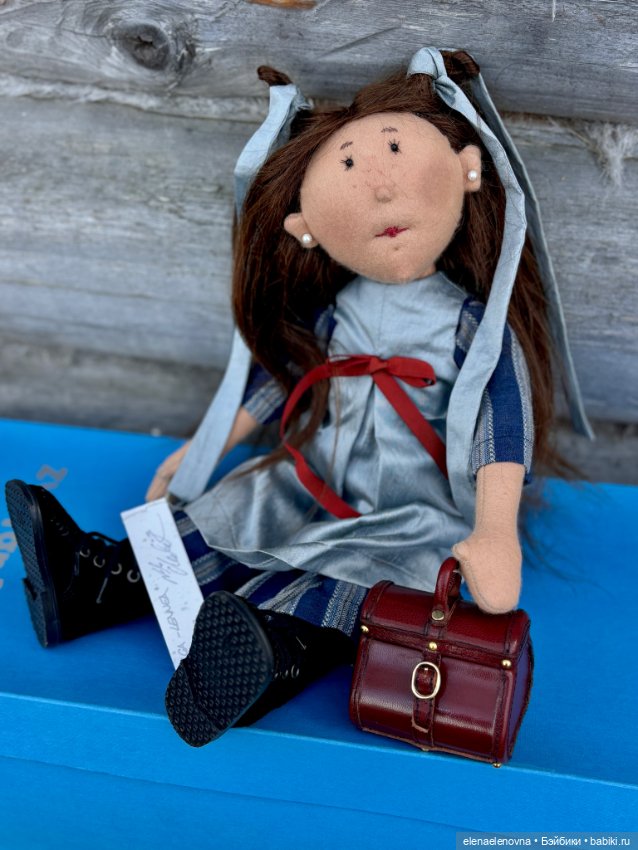 Helga-Lennea, Zwergnase — Коллекционные куклы