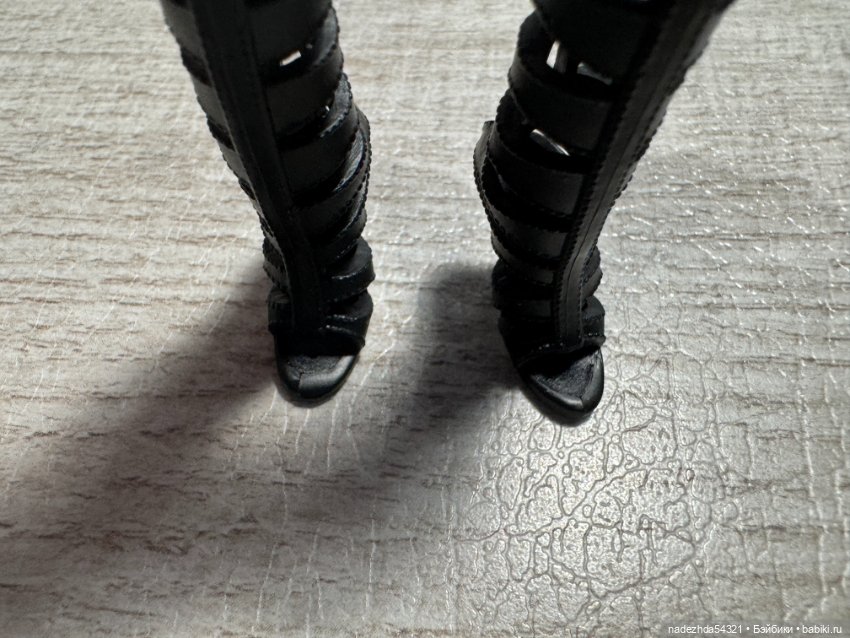 Сапоги Барби Базовая модель 2 Карл (фото 2)