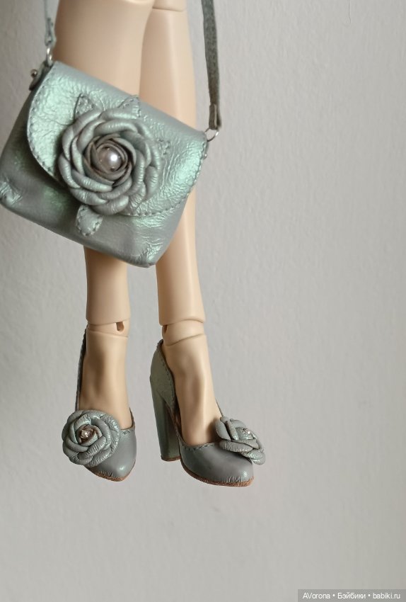 Нарядный комплект из тонкой кожи " хамелеон " (фото 3)