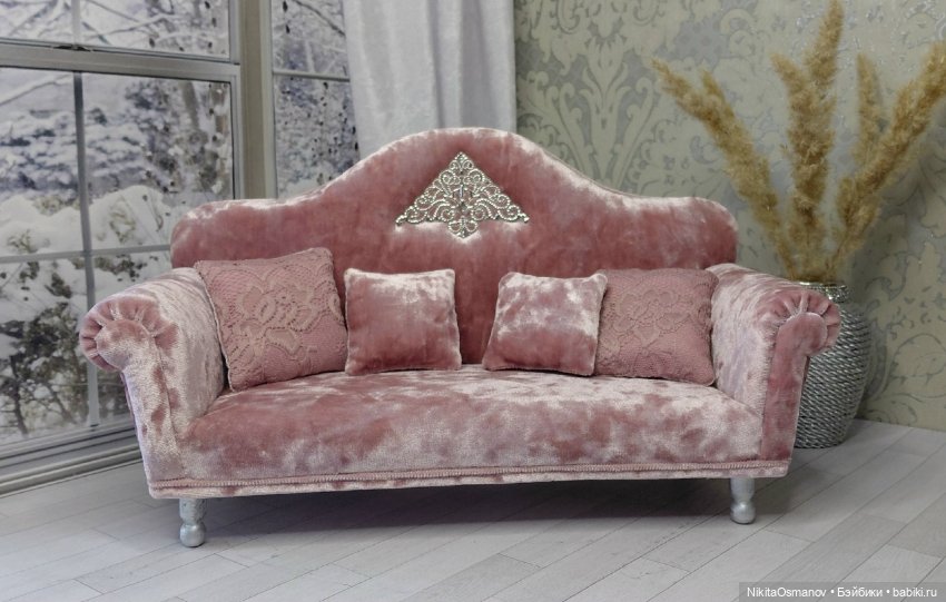 Диван "Фламинго" для кукол 1:6