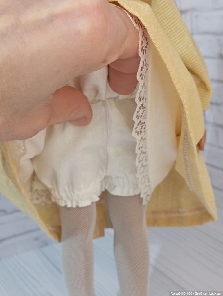 Платье , панталоны , подьюбник для кукол Паола Рейна 32-34 см (фото 5)