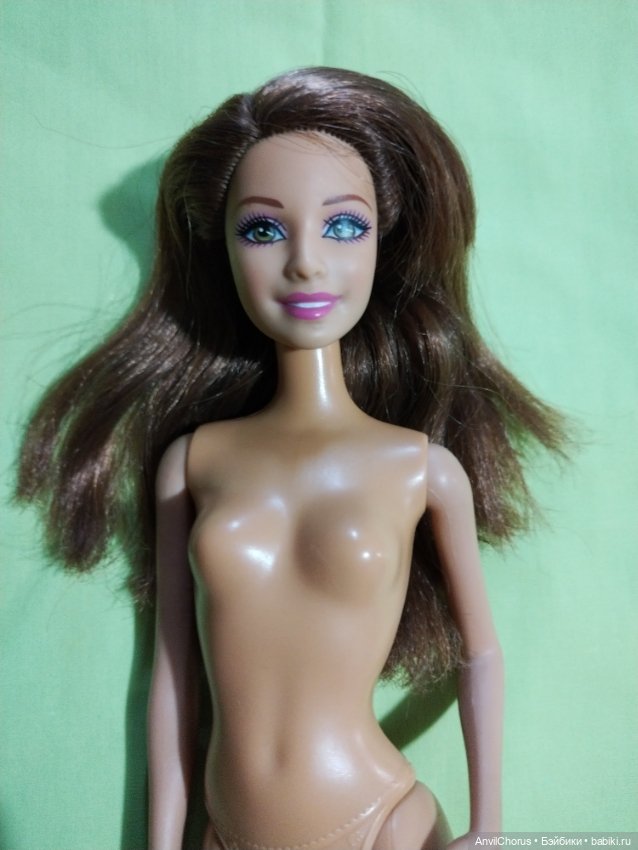 Барби Тереза на гламурной вечеринке (фото 2)