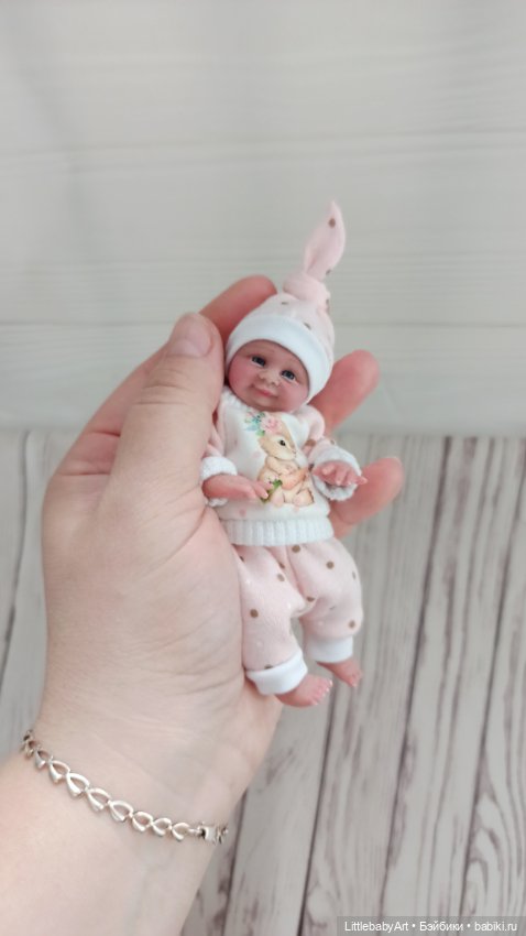 Силиконовая девочка 11 см