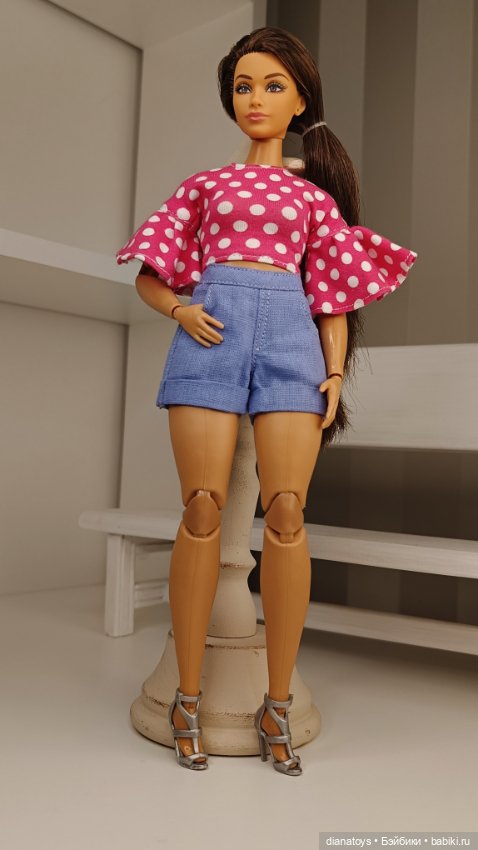 Два комплекта для Барби пышка шорты юбка (фото 5)