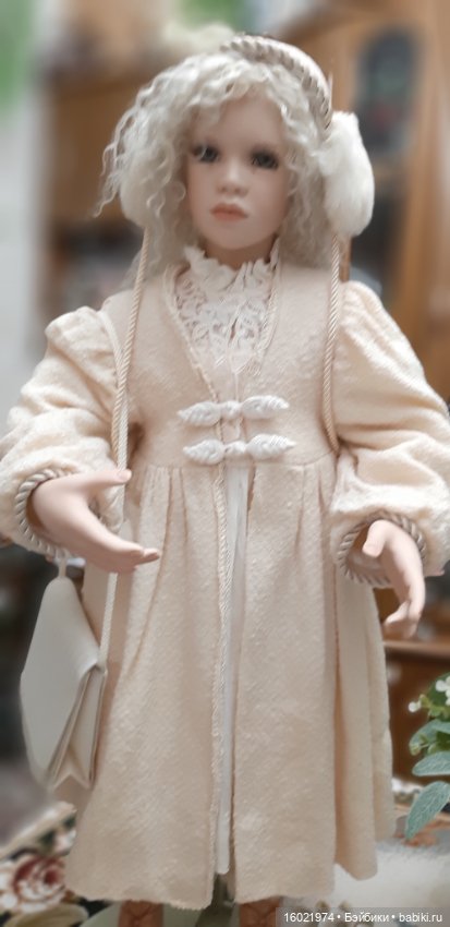 Редкая Pola от Zawieruszynski