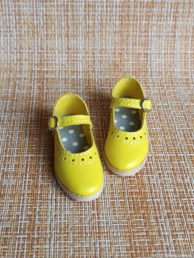 Туфельки для Руби Ред Ruby Red Fashion Friends