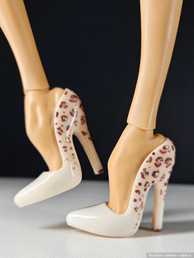 Обувь для кукол сестёр Поповых (фото 5)