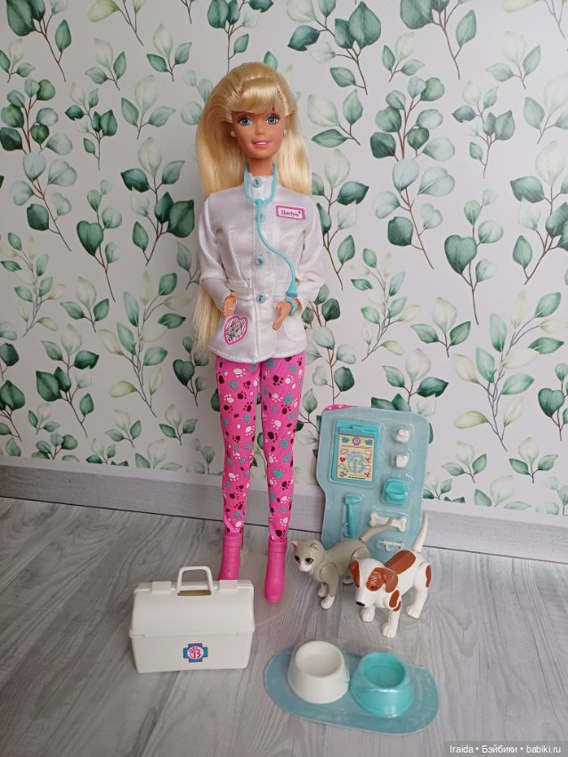 Барби Ветеринар 1996 года (Pet Doctor Barbie) (фото 6)