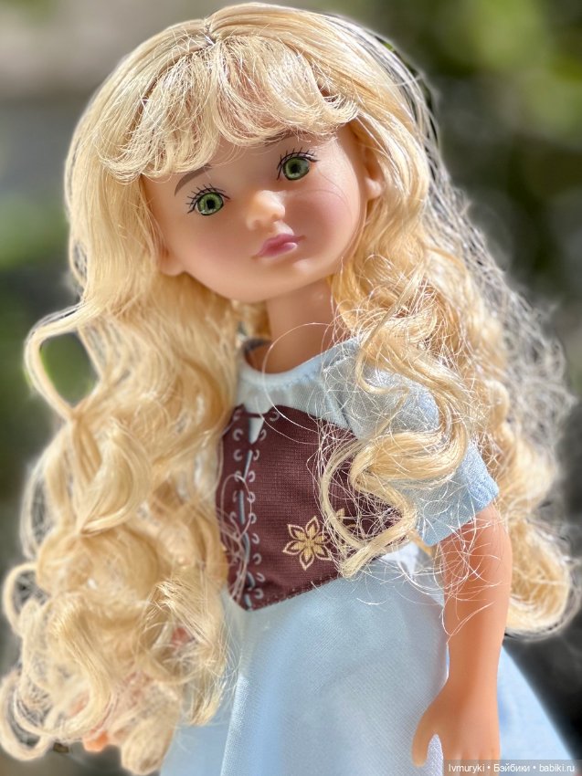 Куколка Марина Ruby Red — Игровые куклы (фото 2)