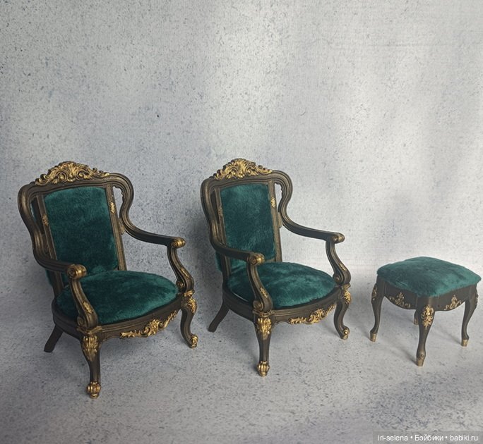 Гарнитур "Bradford" - 2 кресла + банкетка. Куклам до 16 см (фото 2)