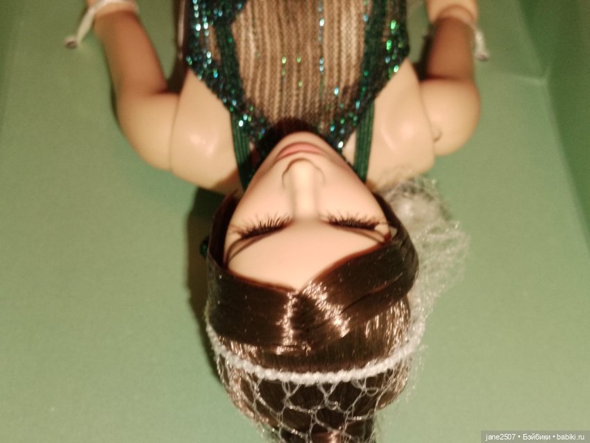 Fashion royalty Meteor Emerald Allure Amirah Majeed новая (фото 6)