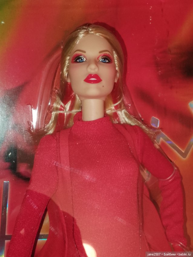 Коллекционная кукла Барби Barbie Kylie Minogue NRFB (фото 2)