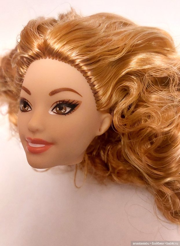 Оливия из набора Barbie You Create Basics Neutral Kit 003 (фото 3)