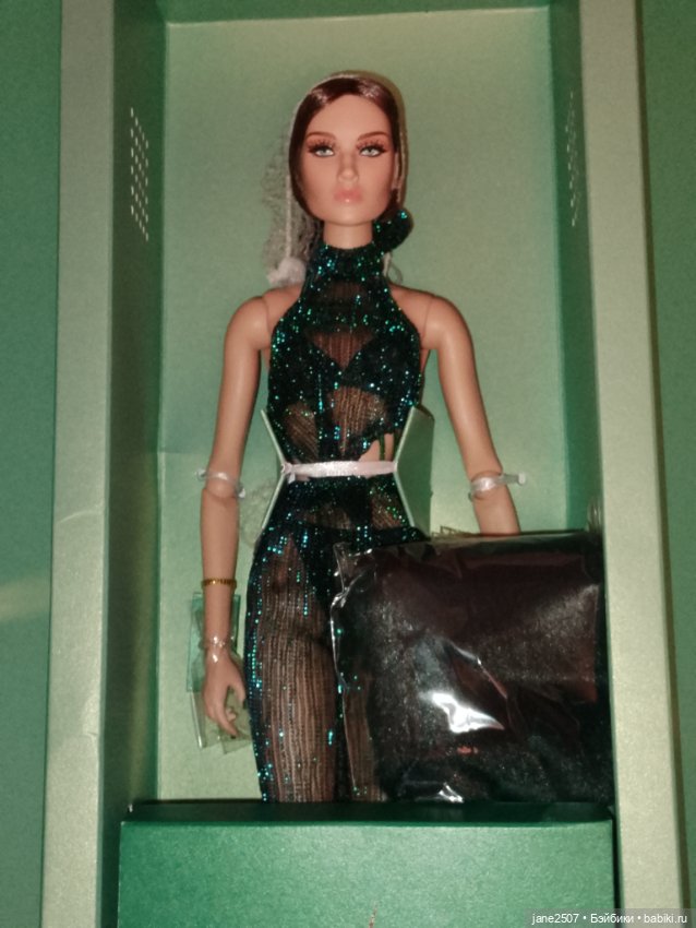 Fashion royalty Meteor Emerald Allure Amirah Majeed новая (фото 2)