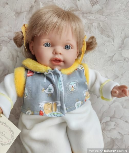 Carmen Gonzalez NILO, мягконабивная кукла НИЛО в комбинезоне, 48 см