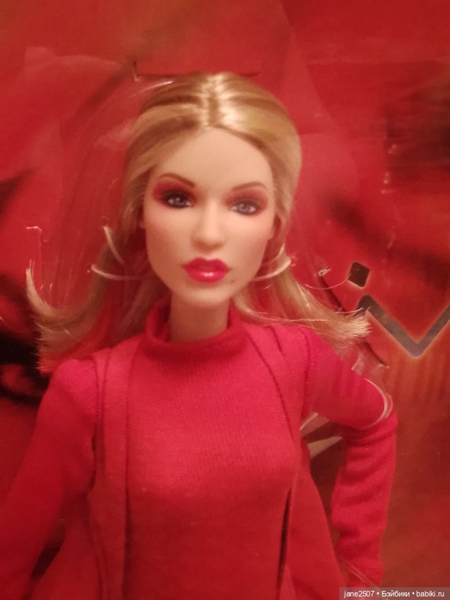 Коллекционная кукла Барби Barbie Kylie Minogue NRFB (фото 8)