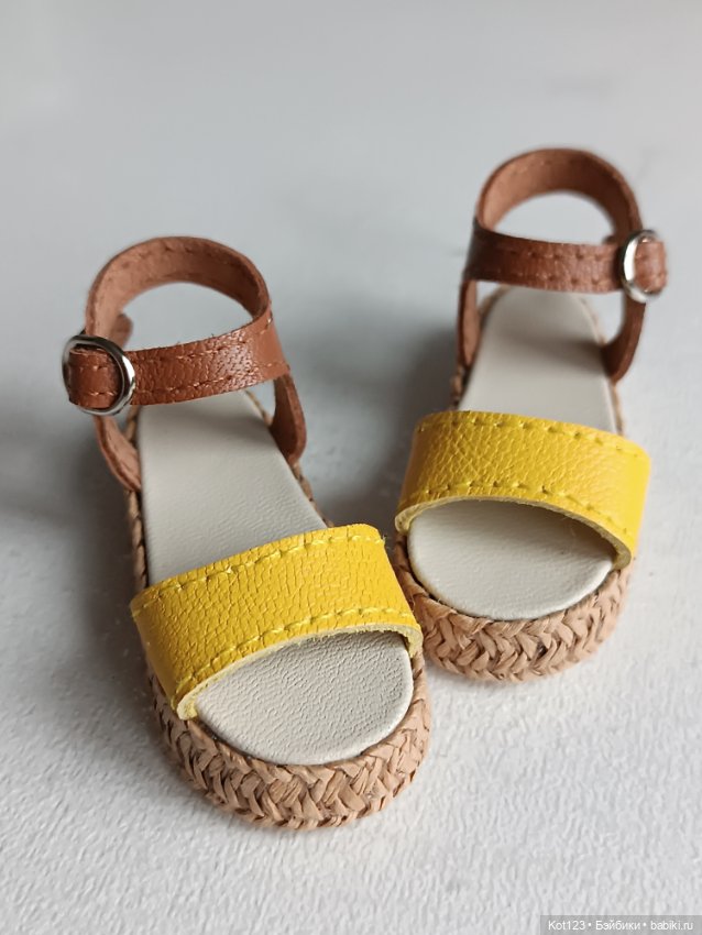 Босоножки для Руби Ред Ruby Red Fashion Friends (фото 6)