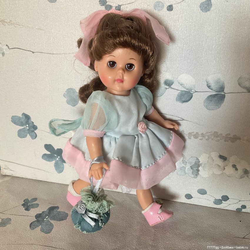 Джинни с сумочкой — Игровые куклы (фото 6)