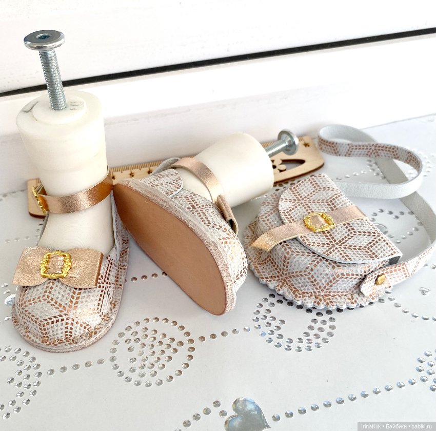 Комплекты: туфельки и сумочка для Готц 50см (фото 4)