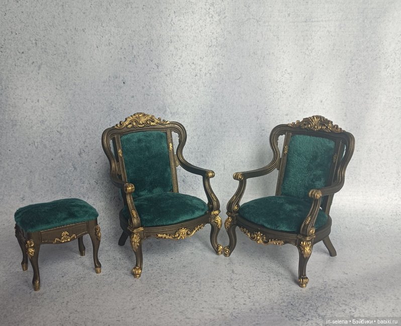 Гарнитур "Bradford" - 2 кресла + банкетка. Куклам до 16 см (фото 7)