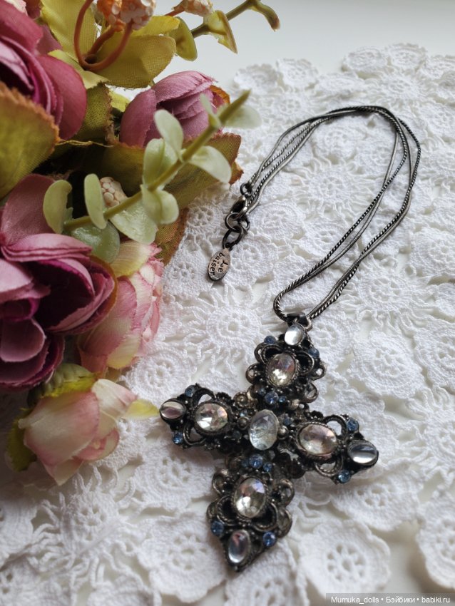 Винтажный крест Le baiser