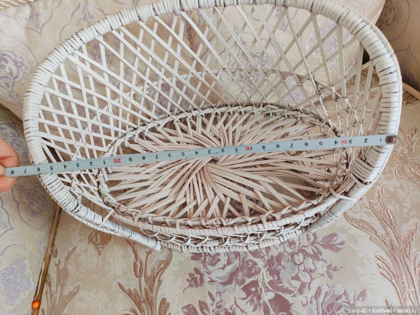 Красивый плетёный диван — Кукольная мебель (фото 4)