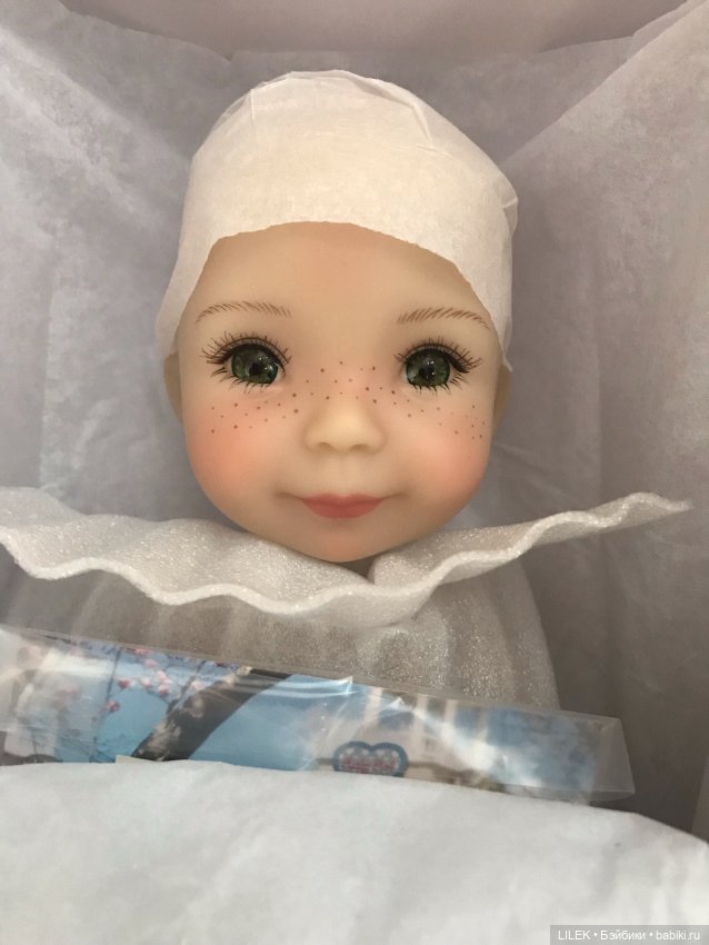 Sugar Сахар Ruby Red Руби Ред в аутфите и парике Скай (фото 2)