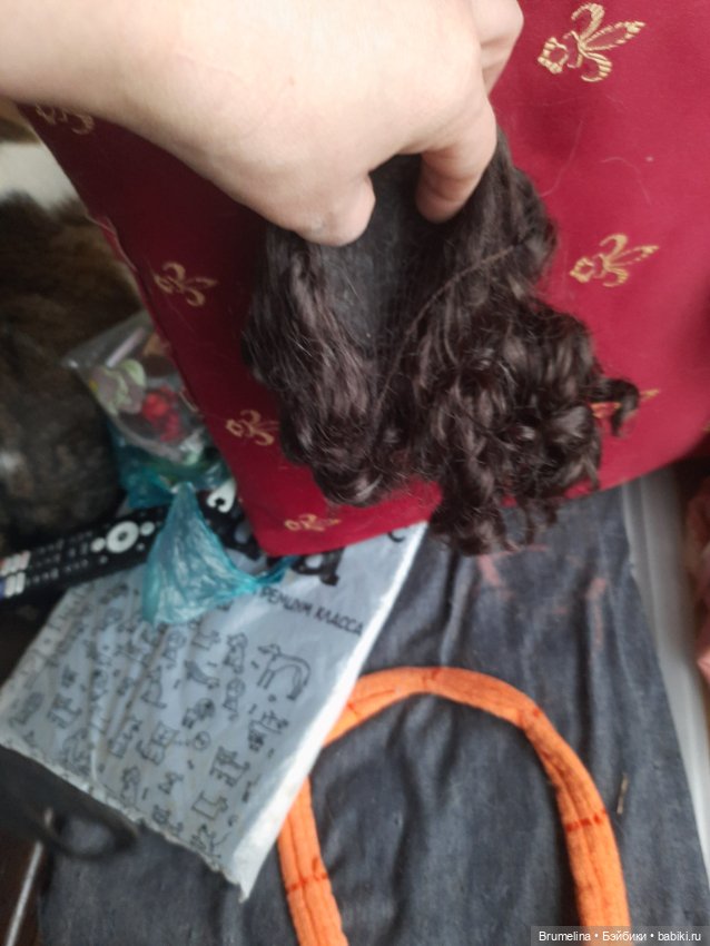 Парики Руби Ред:, Фрида, Кайла,