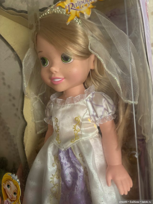 Рапунцель в свадебном платье (фото 6)