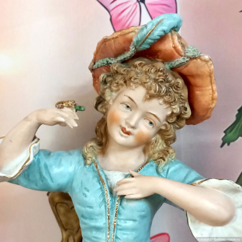 Статуэтка Девушка с букетом ( 1890г!)