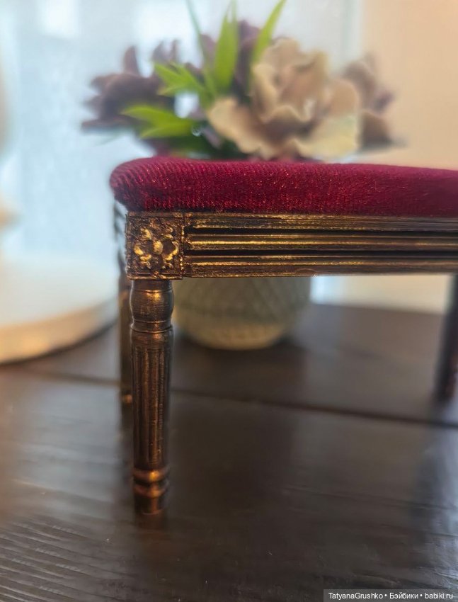 Банкетка для кукол Блайз, Барби и других (фото 3)