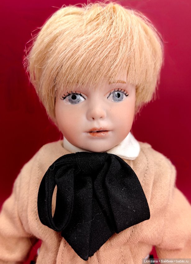 Фарфоровая кукла Майкл от Phyllis Wright США 1985 год